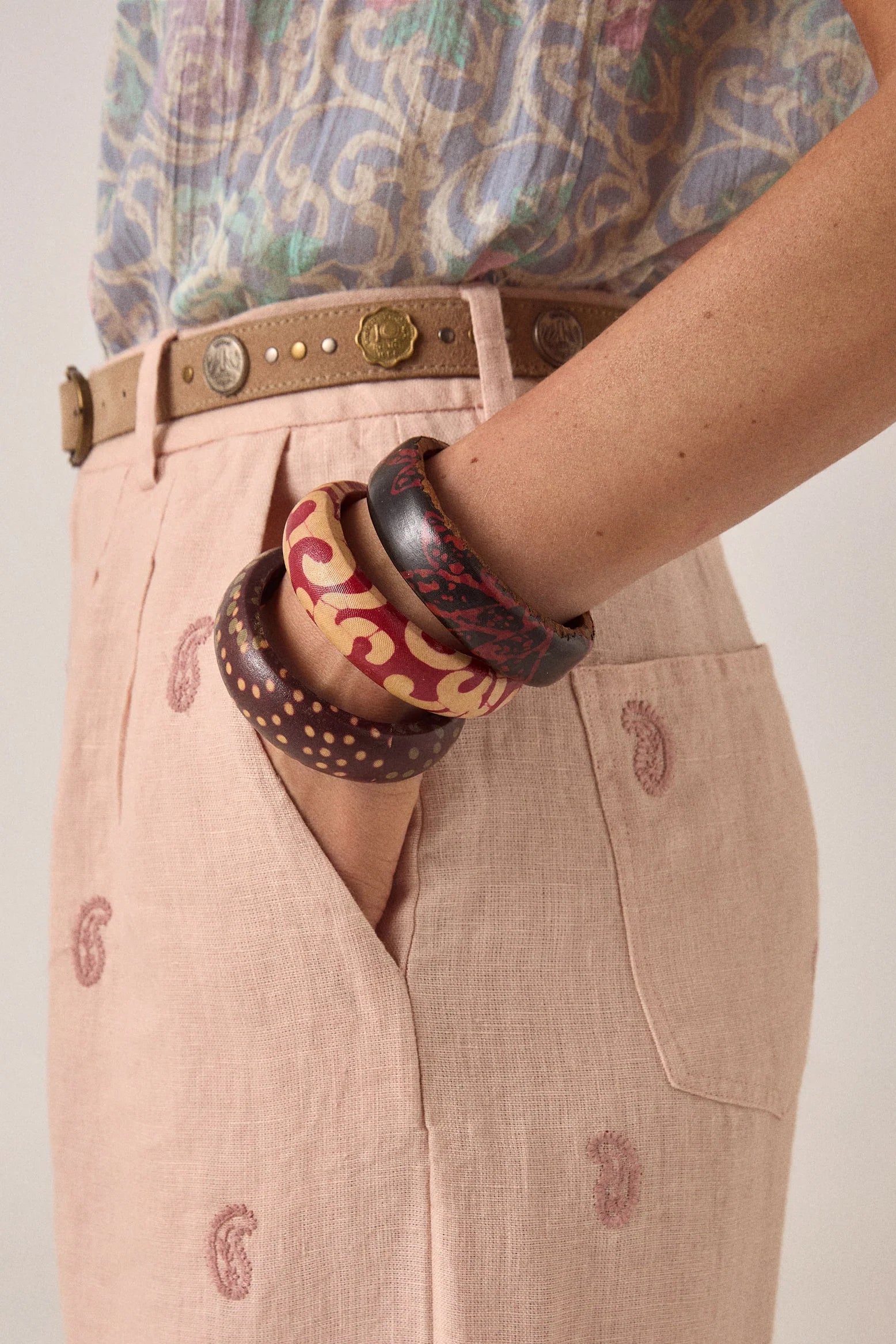 Suede Sikka Studded Belt