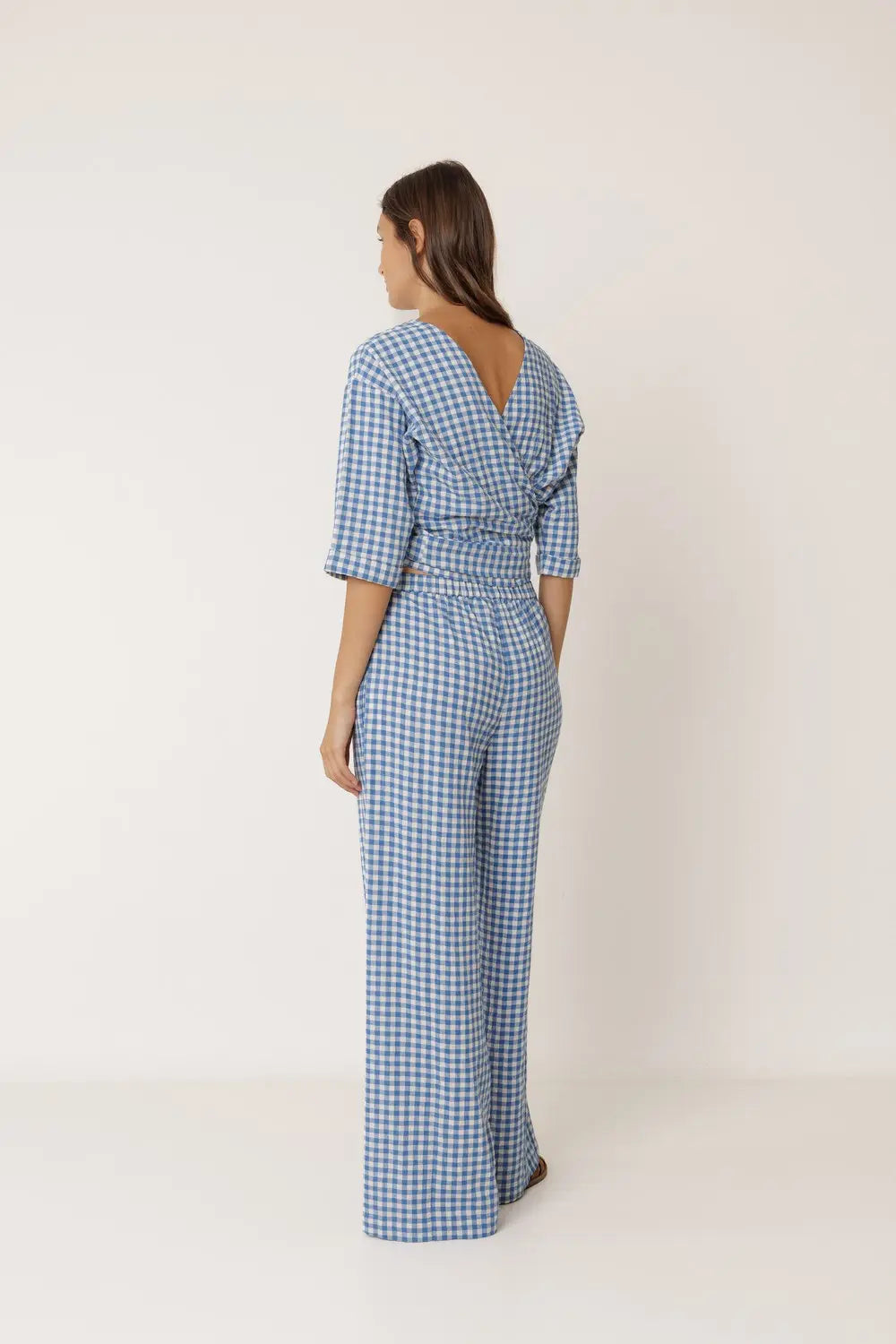 Indi & Cold Multi position Gingham top