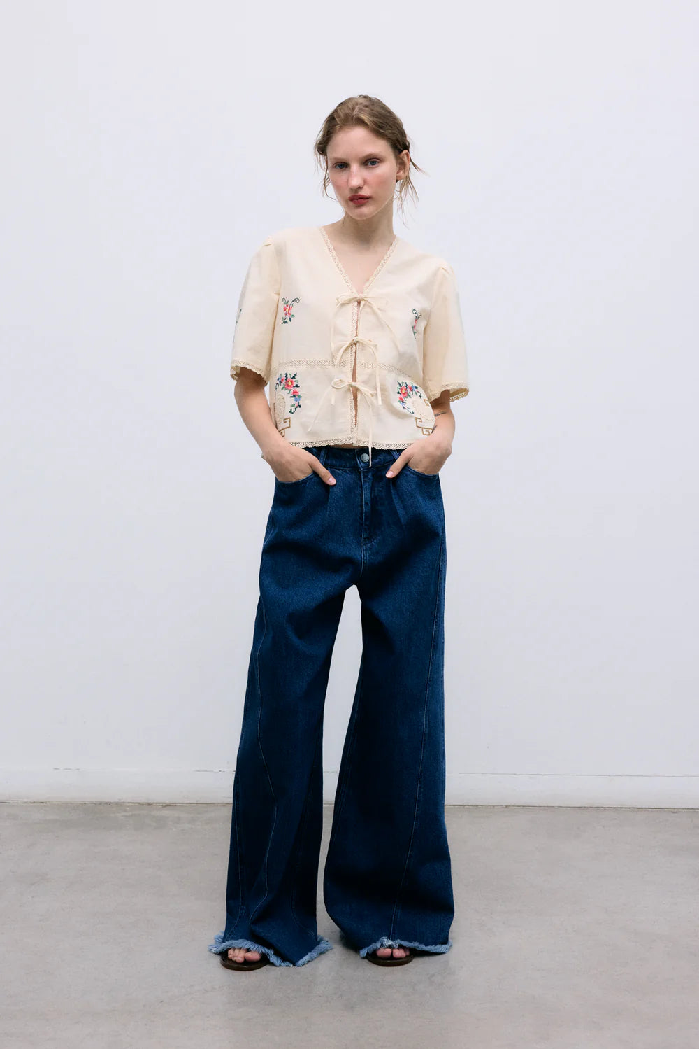 Narcise Embroidered Blouse Ecru