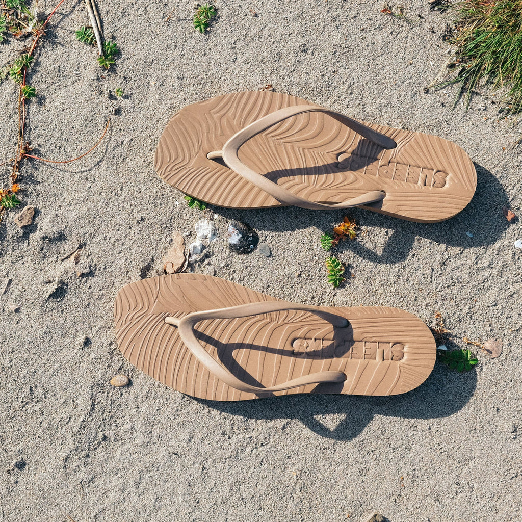 Sleepers Tapered Flip Flops in Sand