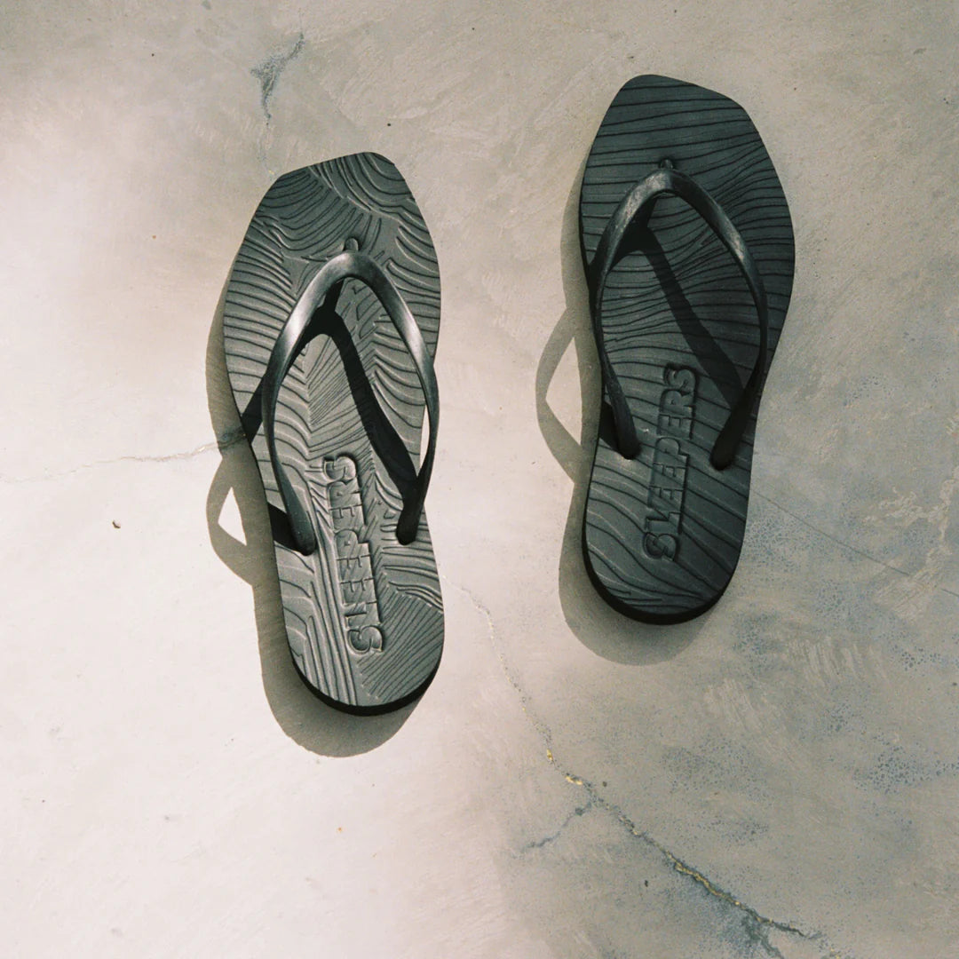 Sleepers Tapered Flip Flops in Black
