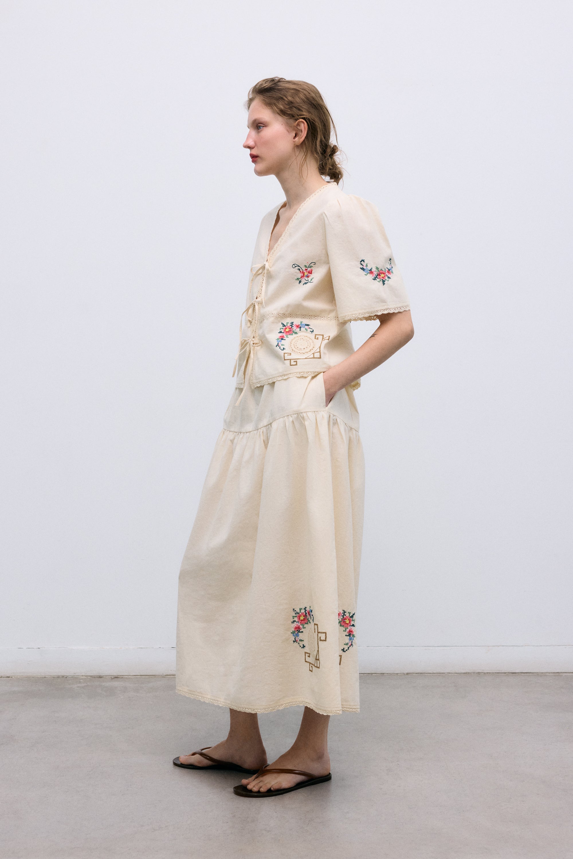 Narcise Embroidered Skirt