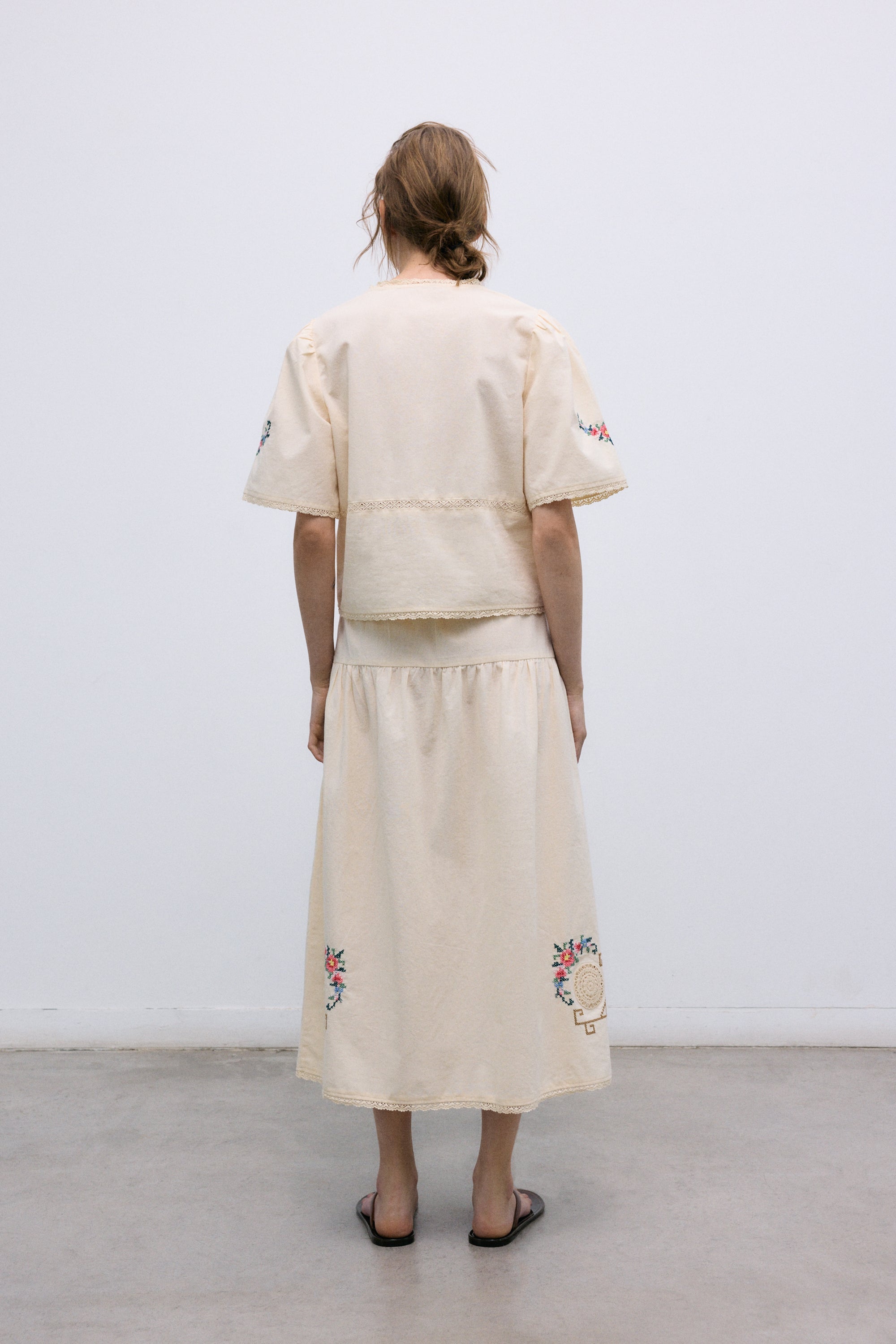 Narcise Embroidered Skirt